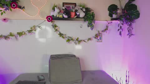Bri cullen online show from 09.30.25
