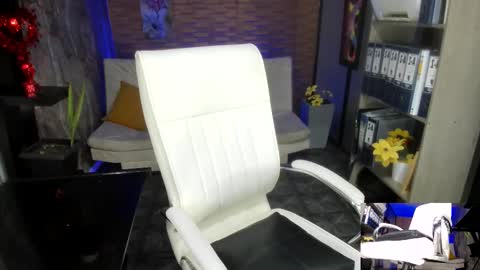Briana online show from 09.09.25