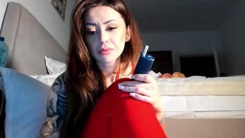 Snapshot of brianadiamondxxx chatting on 10.08.25 brianadiamondxxx online show from 10.08.25