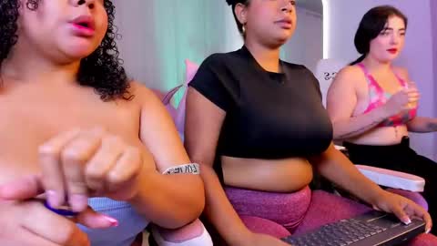   online show from 03.01.25