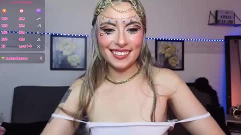 Snapshot of brianna_smoke chatting on 10.28.25 brianna online show from 10.28.25