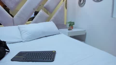 Brianna  online show from 10.05.25