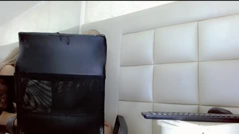EllieMiranda online show from 12.02.24
