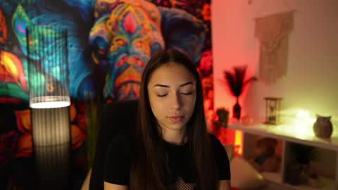 Briar Rose online show from 01.23.25