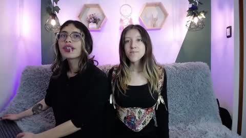 Snapshot of briarandblair chatting on 12.03.24 briarandblair online show from 12.03.24