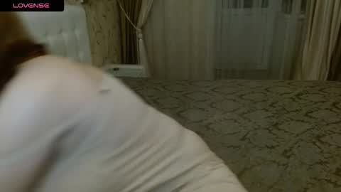 -------- online show from 09.19.25