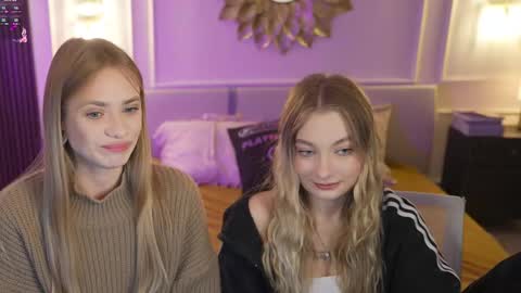 Snapshot of bright_diamonds_054 chatting on 09.29.25 Diamonds Girls online show from 09.29.25