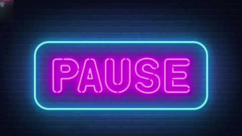 Snapshot of bright_diamonds_054 chatting on 10.19.25 Diamonds Girls online show from 10.19.25