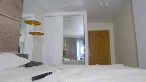 Amina Adelina online show from 01.15.25