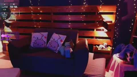  Brigiitte  online show from 10.17.25