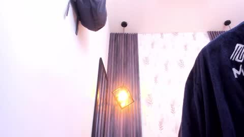 Snapshot of brigittemiller chatting on 11.12.25 BRIGITTE online show from 11.12.25