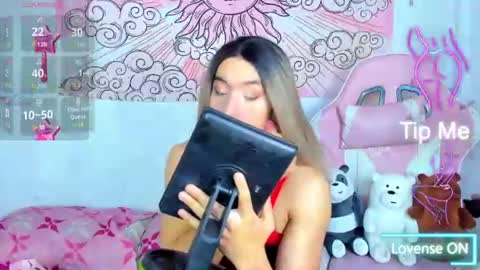 Snapshot of brihanna_cooper chatting on 07.18.26 bri online show from 07.18.26