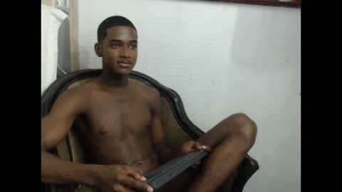 Snapshot of brihansexx chatting on 10.15.25 bhrian online show from 10.15.25