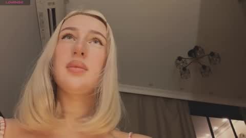 Snapshot of brilliantmichelle chatting on 02.09.26 brilliantmichelle online show from 02.09.26