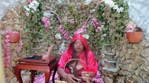 Snapshot of brionygip chatting on 10.31.25 ANGIE online show from 10.31.25