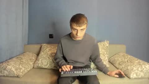 bristlebback online show from 10.21.25