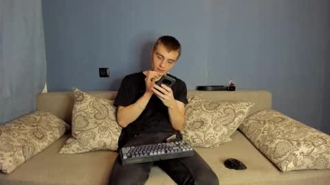 bristlebback online show from 01.05.26