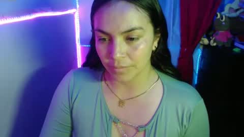 scarleth    follow mee 3 kis online show from 02.08.25