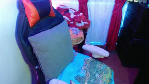 scarleth    follow mee 3 kis online show from 02.09.25