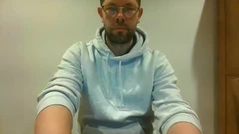 britguy6985 online show from 09.15.25