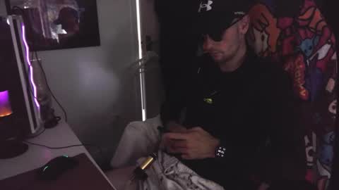 britishbigdick_ online show from 09.18.25