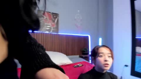 Britney blue  online show from 02.25.25