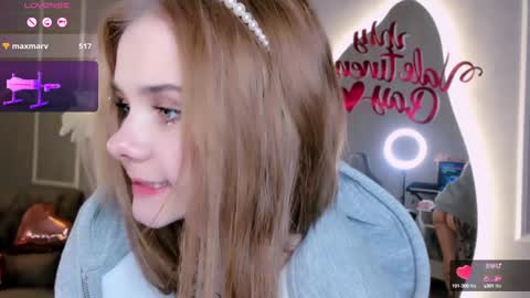 Britney online show from 02.05.25