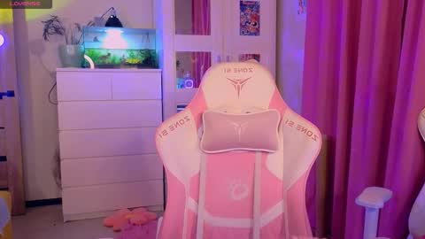 Britney online show from 11.28.25