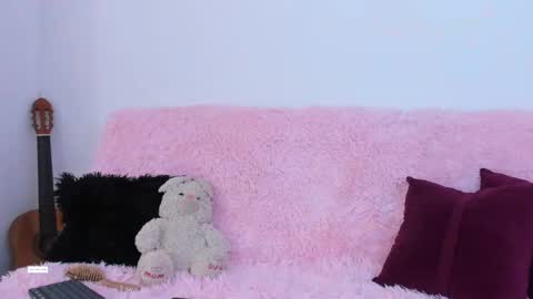 Snapshot of britney_rose13 chatting on 05.12.26 britney rose online show from 05.12.26