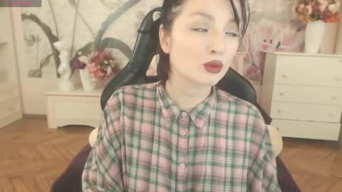 britneybarker online show from 04.19.26