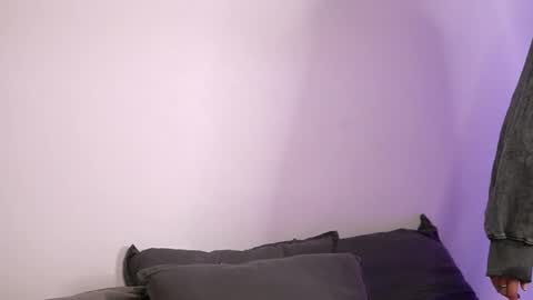 Snapshot of britneyhudson chatting on 10.06.25 britneyhudson online show from 10.06.25