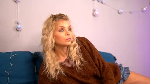 britneyhudson online show from 11.29.25