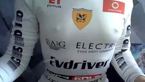 BritneyxKittens online show from 11.08.25