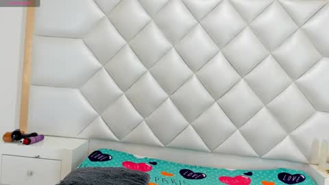 Brittany  online show from 02.01.25