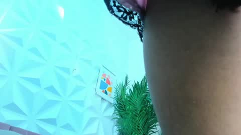 BRIYIT     online show from 01.25.25