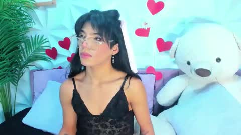 BRIYIT     online show from 09.22.25