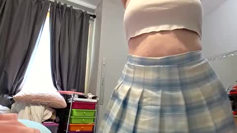 brkenprincess81 online show from 10.08.25