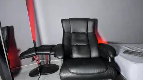 brockhurn_ online show from 12.13.25