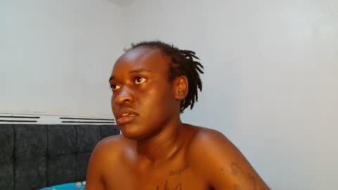 Snapshot of broken_haloo chatting on 02.05.26 broken_haloo online show from 02.05.26