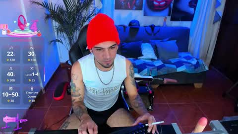 Snapshot of brolyn_x chatting on 11.08.25 brolyn_x online show from 11.08.25