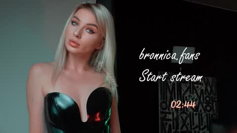 Anna online show from 11.02.25