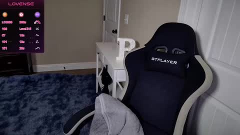 Snapshot of brookebee27 chatting on 03.08.25 brookebee online show from 03.08.25