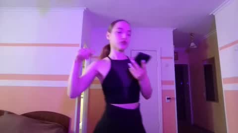 Lina online show from 06.04.26