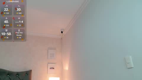 Brook Loves online show from 10.07.25