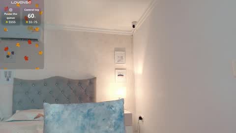 Brook Loves online show from 10.28.25