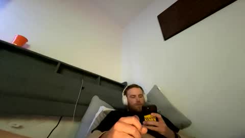 Snapshot of brooklynbanger chatting on 02.20.26 brooklynbanger online show from 02.20.26