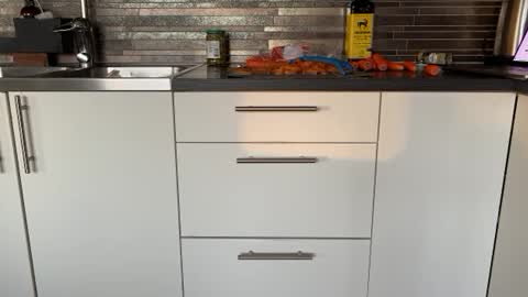 Snapshot of brownguydan chatting on 03.08.25 Brownguydan online show from 03.08.25