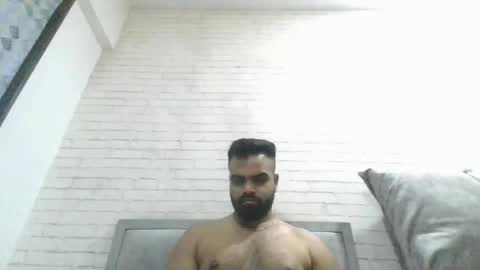 brownstud95 online show from 11.14.25