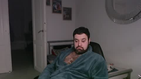 Bruce online show from 12.12.24