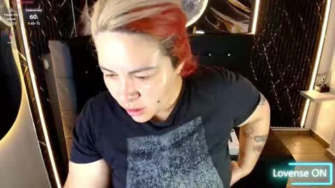 Bruja SCarlata online show from 11.17.25